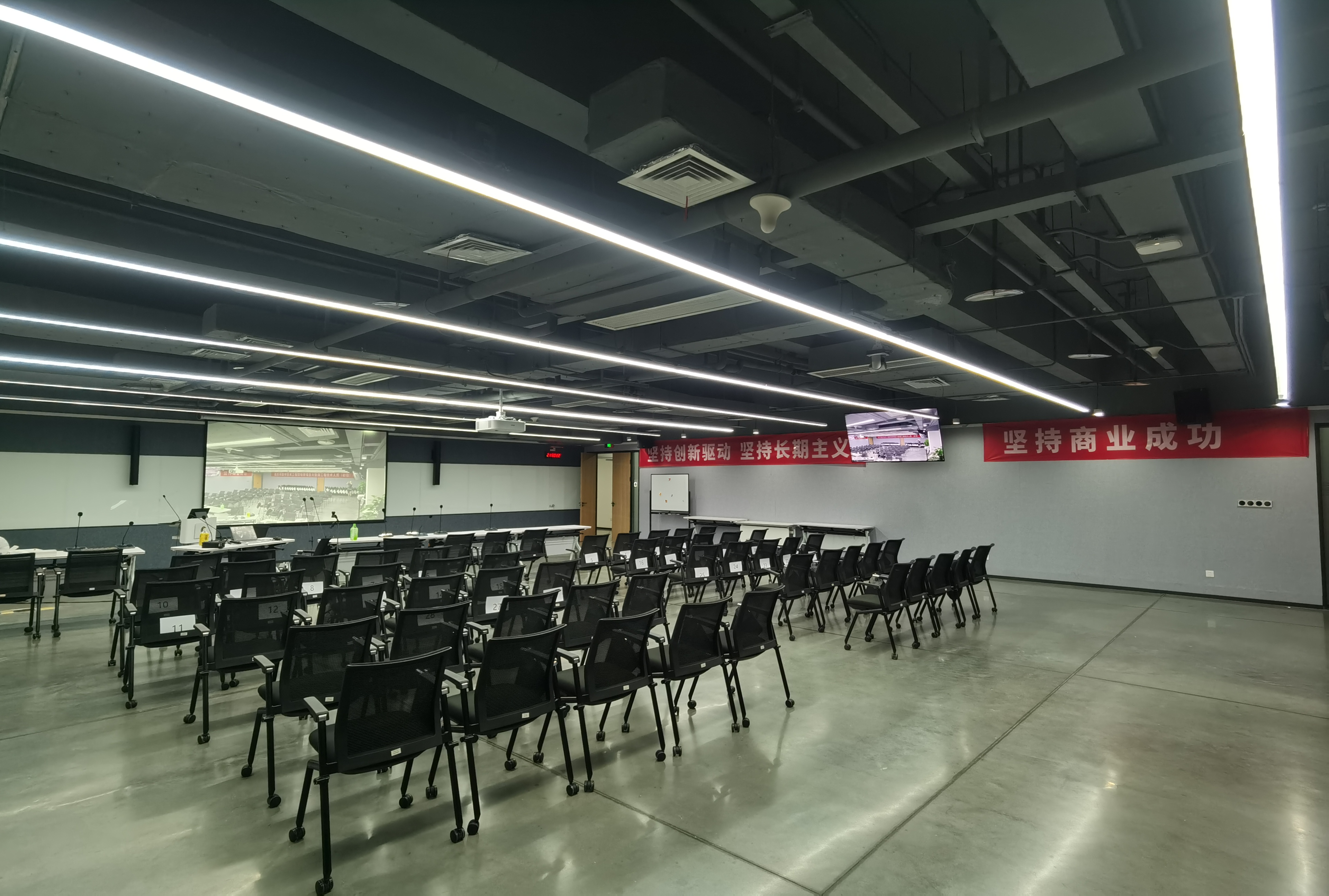 全景2.jpg 全景2.jpg