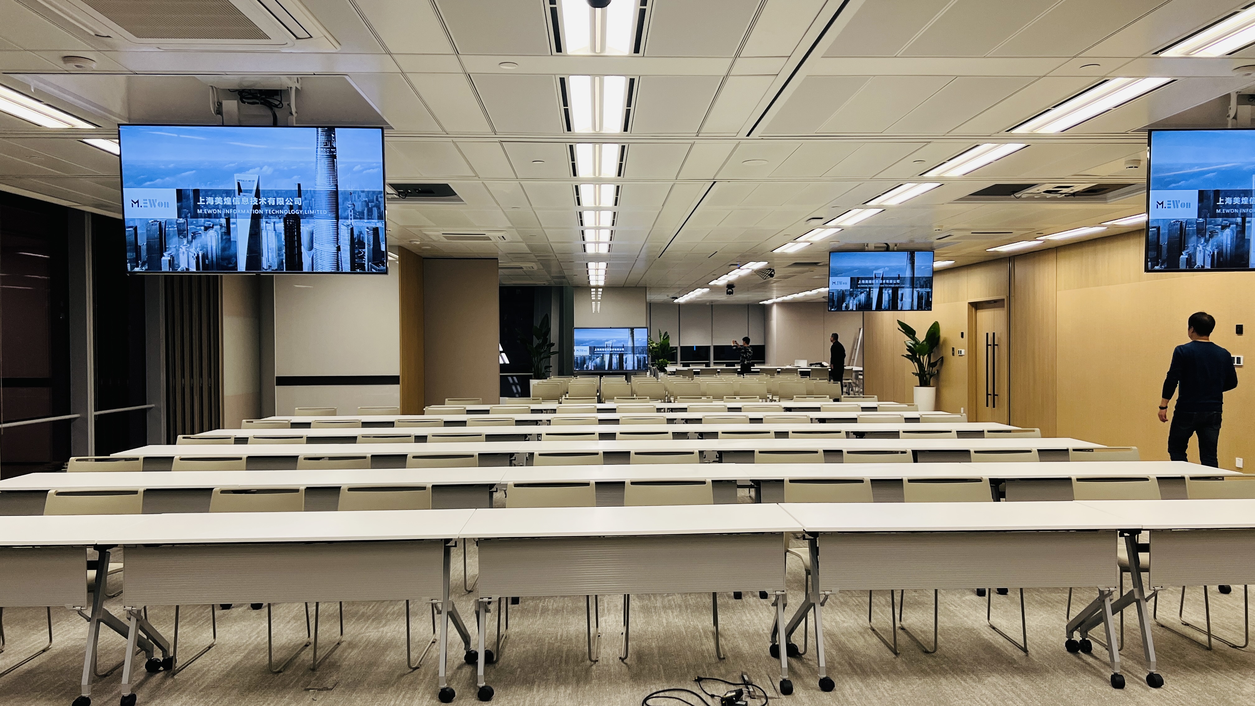 IMG_0159.jpg IMG_0159.jpg